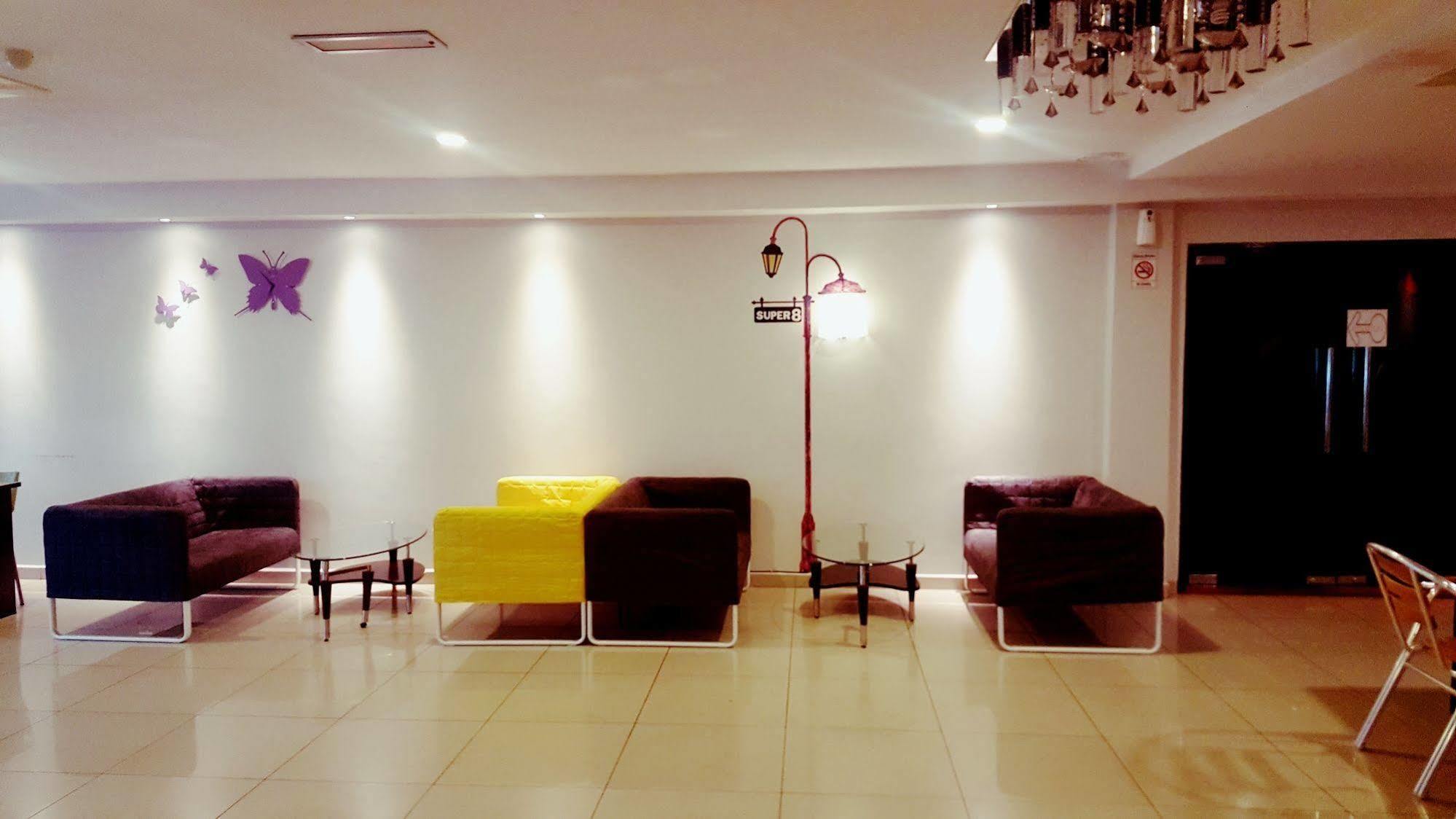 Super 8 Hotel @ Georgetown מראה חיצוני תמונה